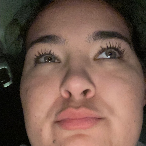 Meet your Posher, Erin - Picture 1 of 1